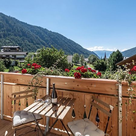 Mesnerhof Apartment Валес Екстериор снимка