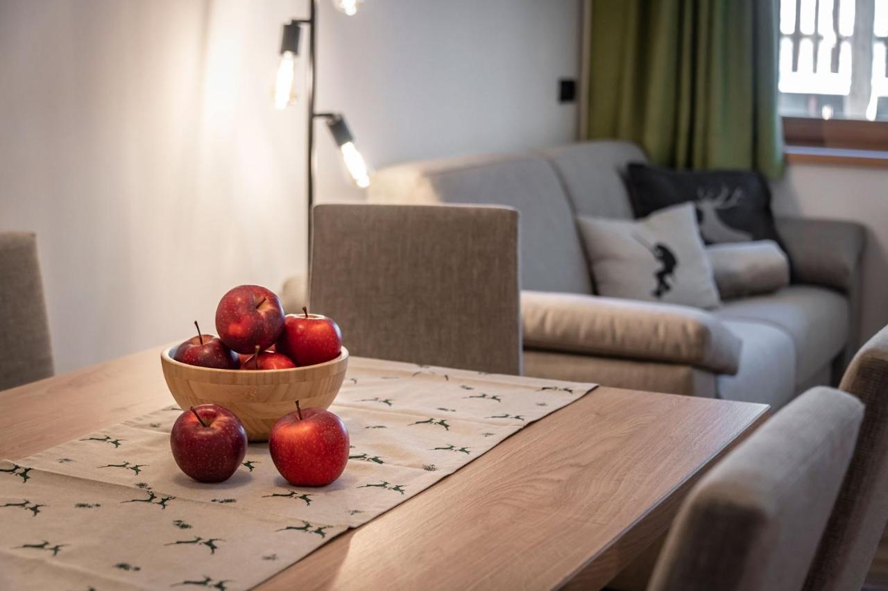 Mesnerhof Apartment Валес Екстериор снимка