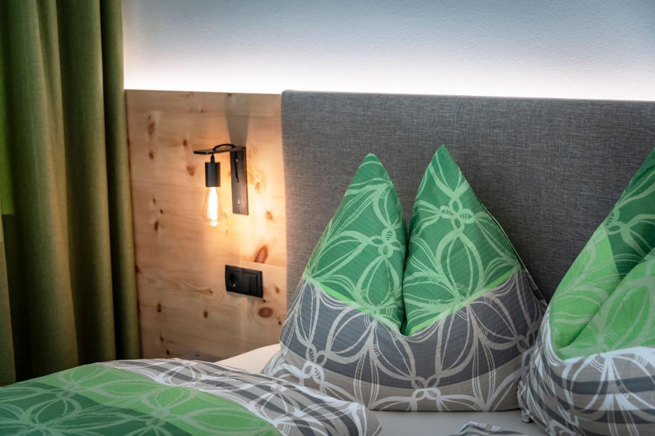 Mesnerhof Apartment Валес Екстериор снимка