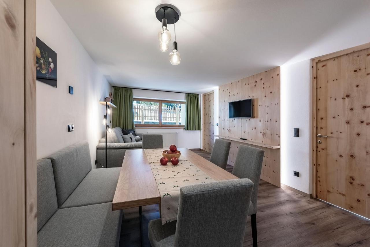 Mesnerhof Apartment Валес Екстериор снимка