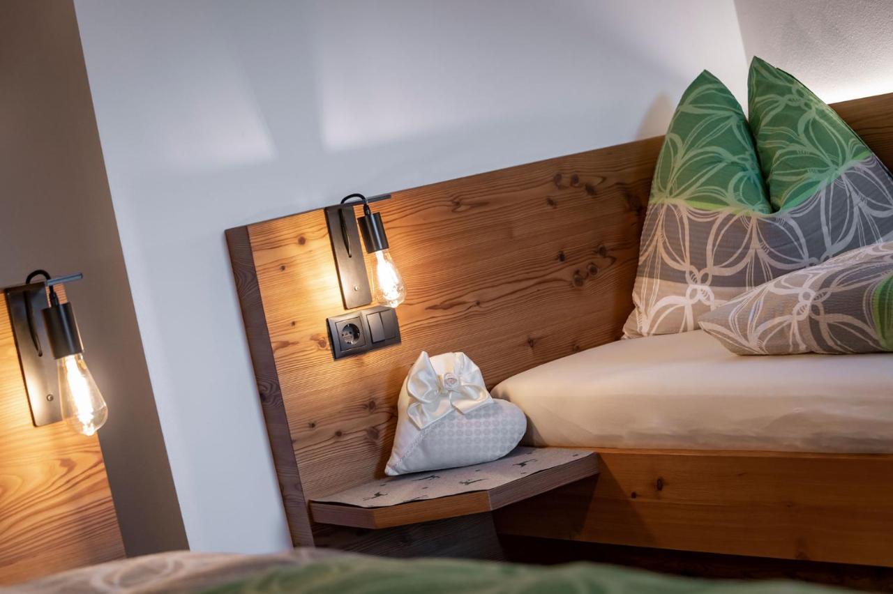 Mesnerhof Apartment Валес Екстериор снимка