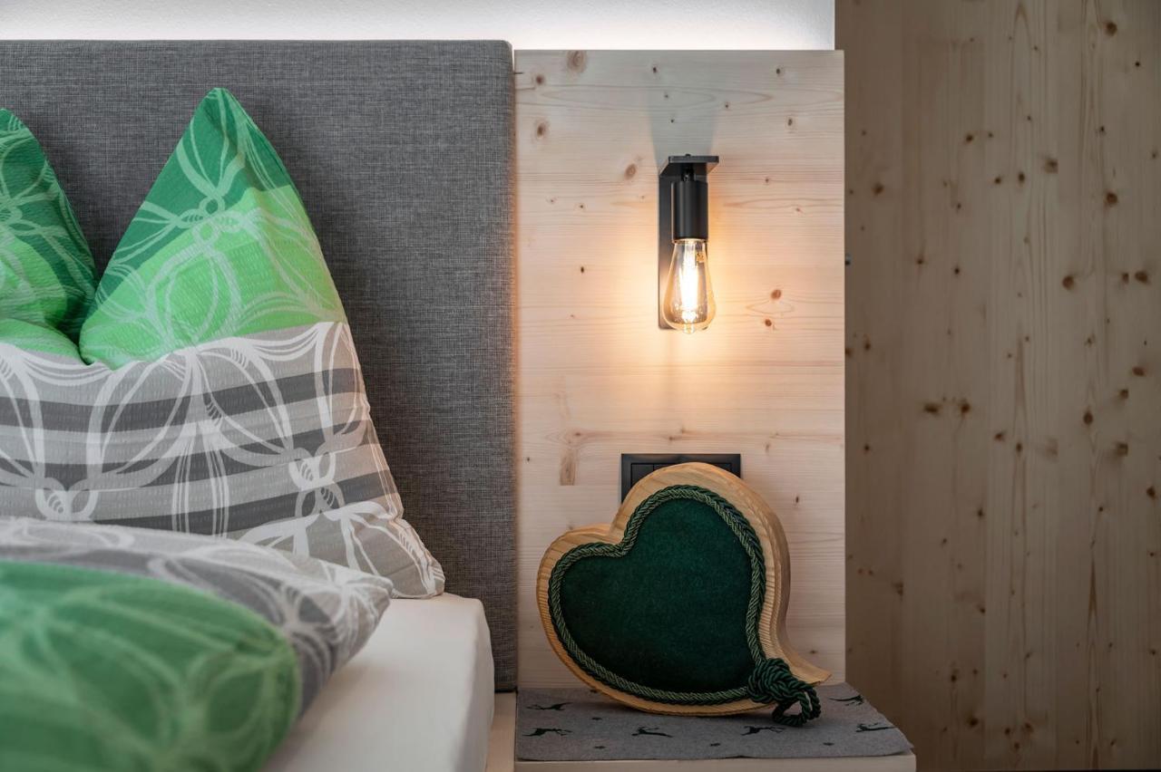 Mesnerhof Apartment Валес Екстериор снимка